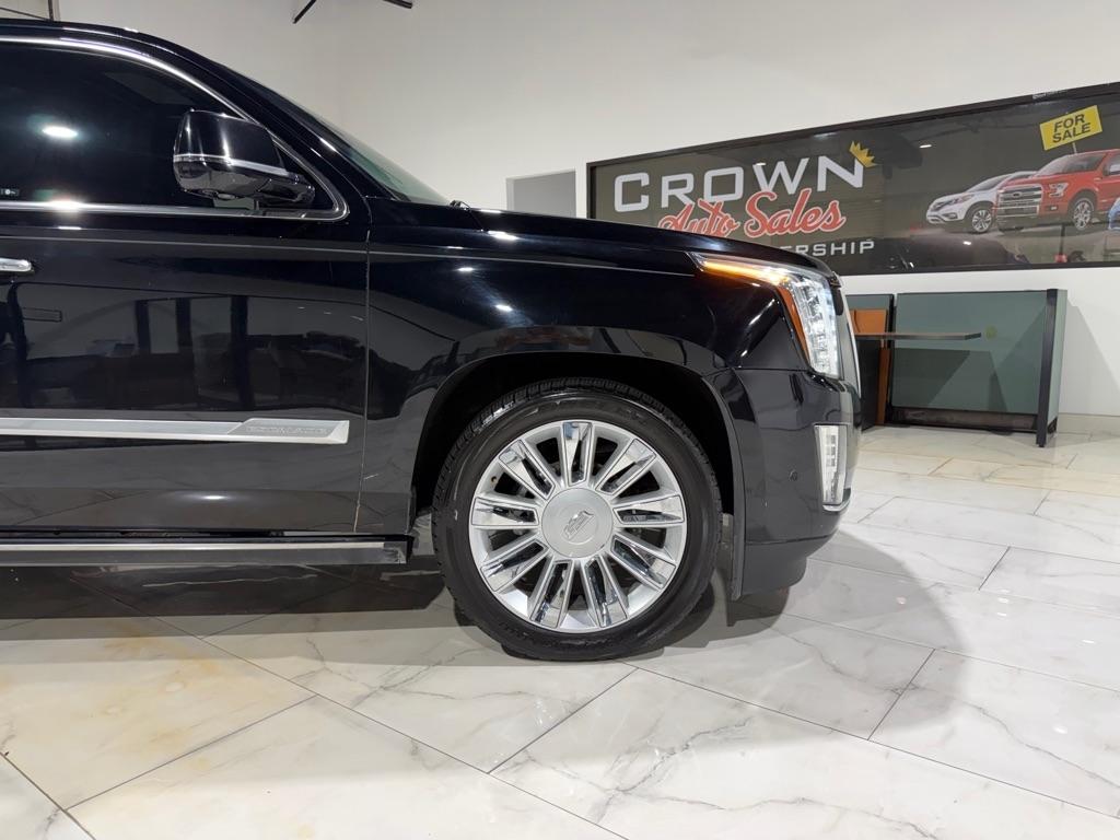 Cadillac Escalade Platinum 4WD 2019