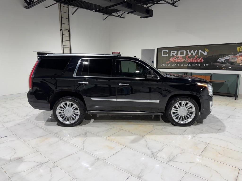 Cadillac Escalade Platinum 4WD 2019