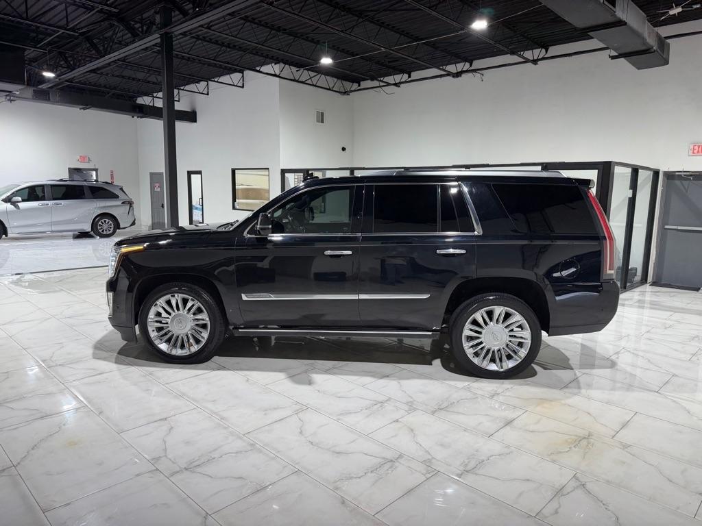 Cadillac Escalade Platinum 4WD 2019