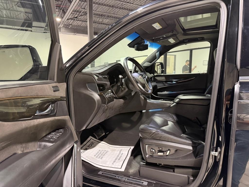 Cadillac Escalade Platinum 4WD 2019