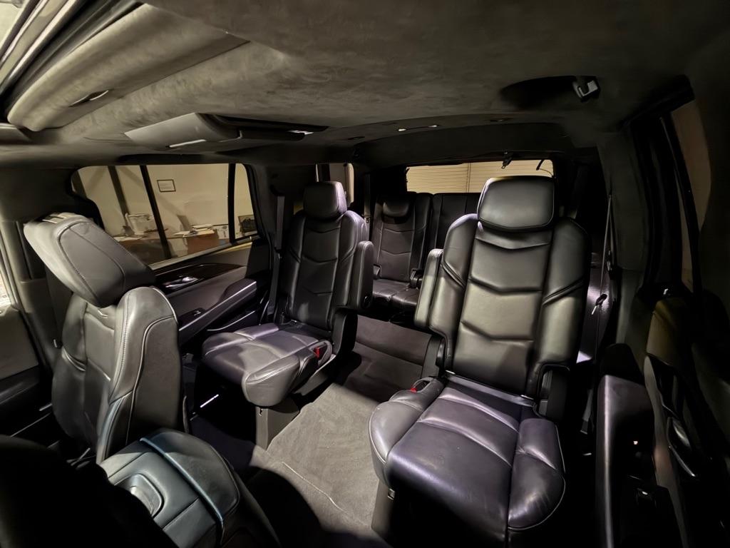 Cadillac Escalade Platinum 4WD 2019
