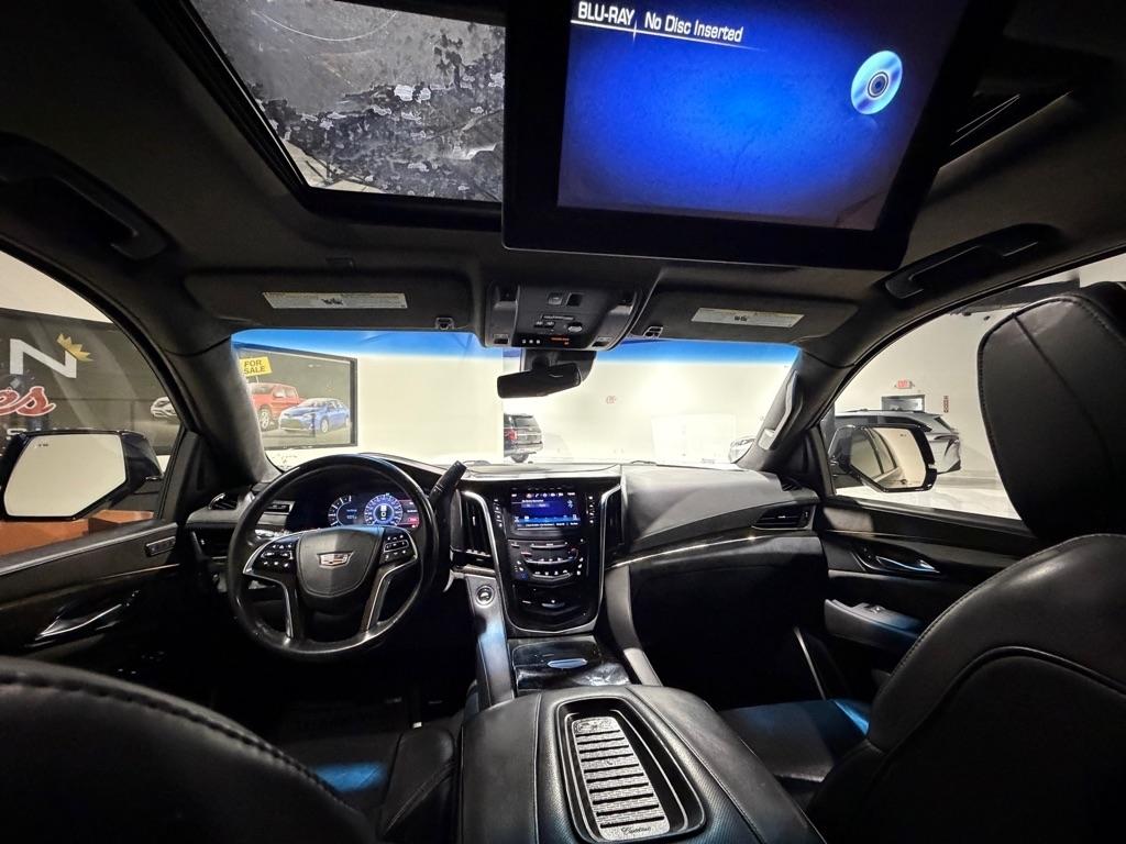 Cadillac Escalade Platinum 4WD 2019