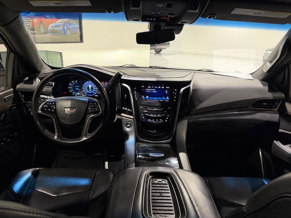 Cadillac Escalade Platinum 4WD 2019