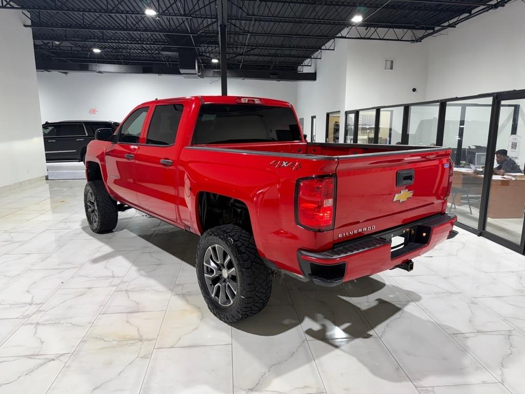 Chevrolet Silverado 1500 Custom Crew Cab 4WD 2018