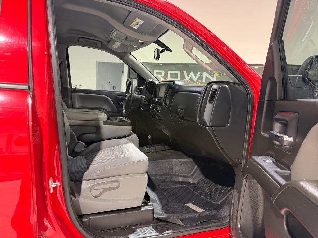 Chevrolet Silverado 1500 Custom Crew Cab 4WD 2018