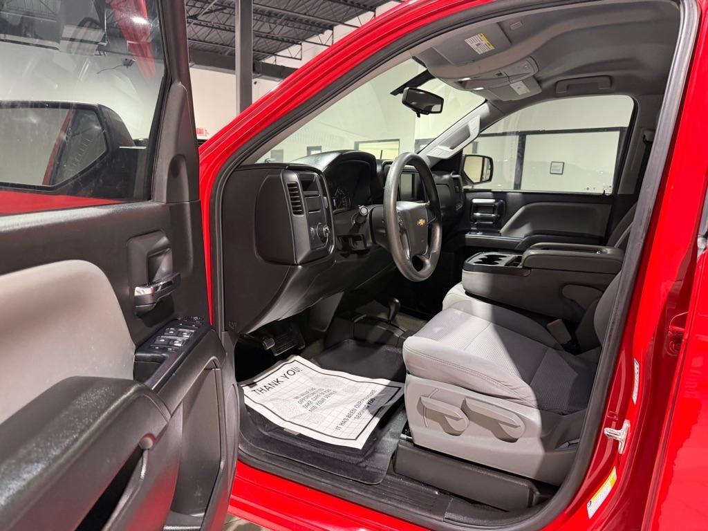 Chevrolet Silverado 1500 Custom Crew Cab 4WD 2018