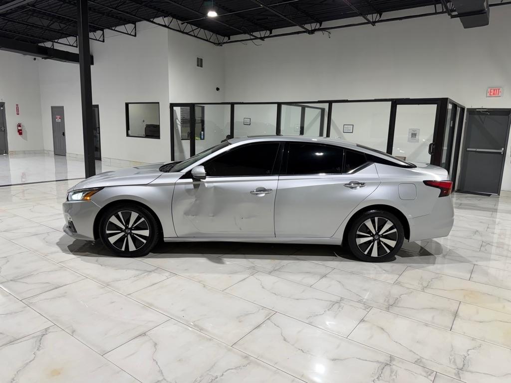 Nissan Altima 2.5 SL 2020