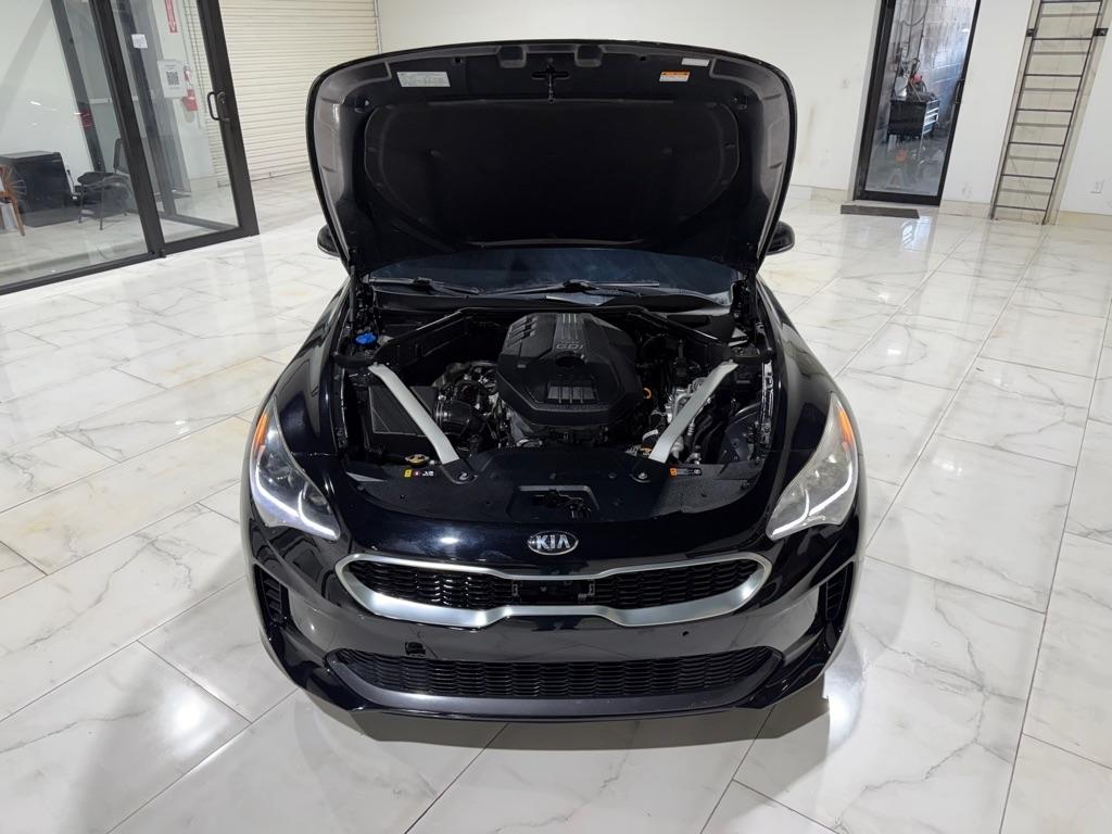 Kia Stinger Premium 2018