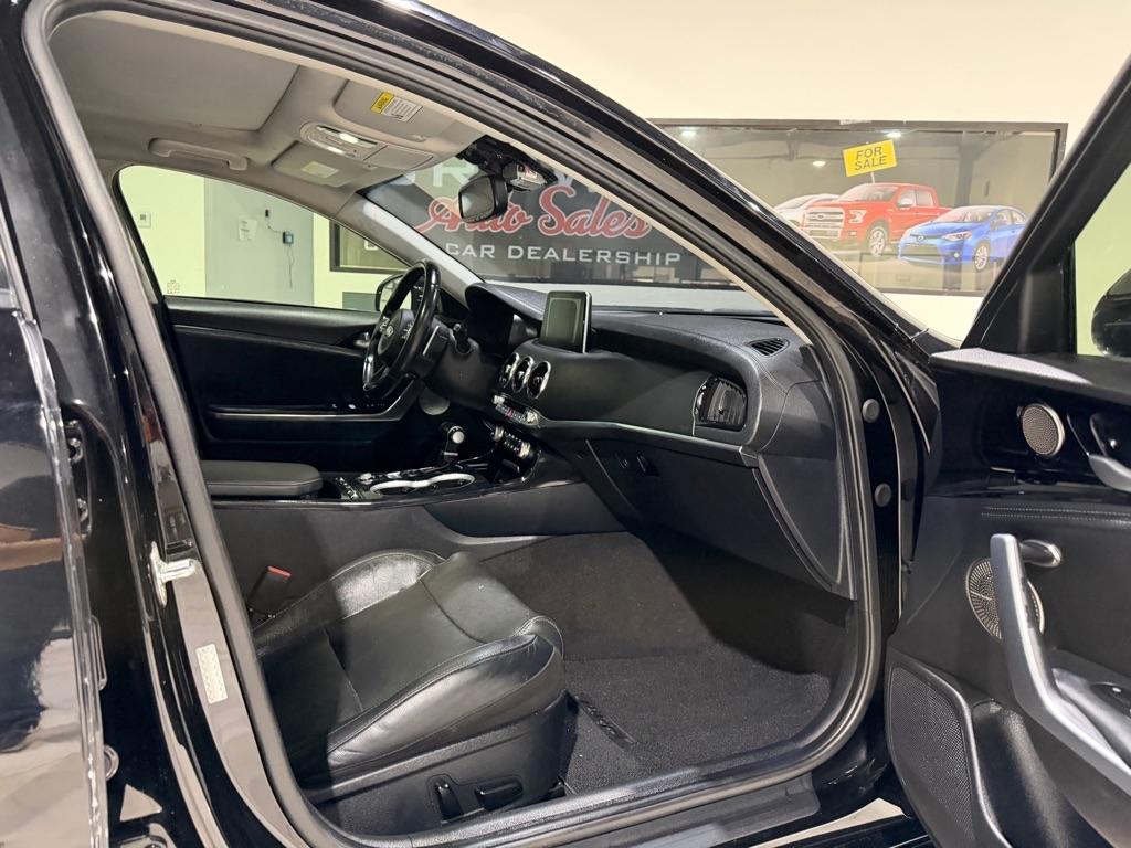 Kia Stinger Premium 2018