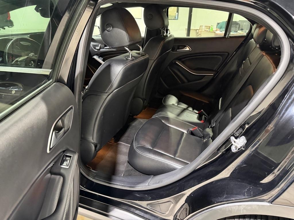 Mercedes-Benz GLA-Class GLA250 2020