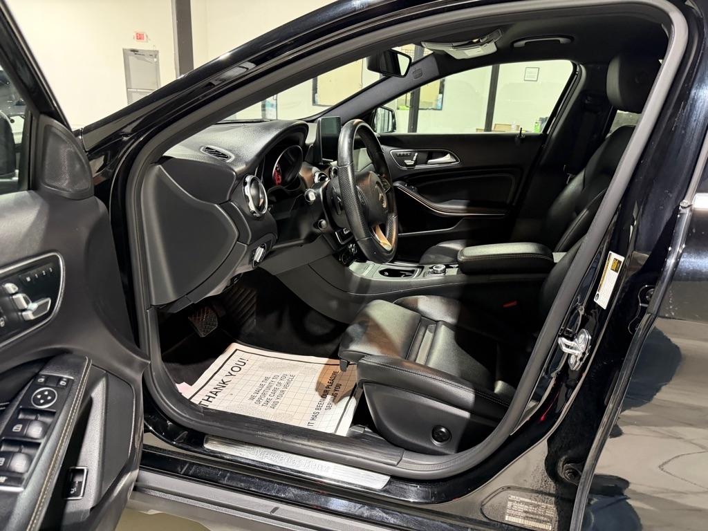 Mercedes-Benz GLA-Class GLA250 2020