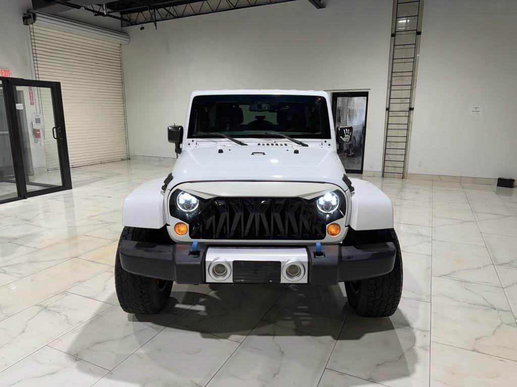 Jeep Wrangler Unlimited Sahara 4WD 2015
