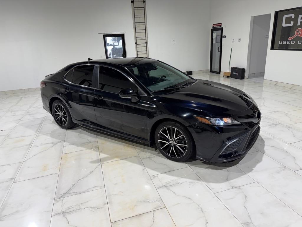 Toyota Camry SE Nightshade Edition 2024