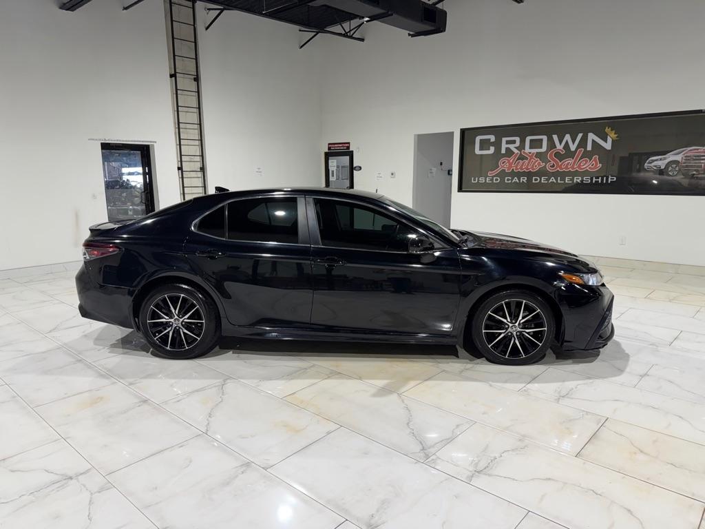 Toyota Camry SE Nightshade Edition 2024