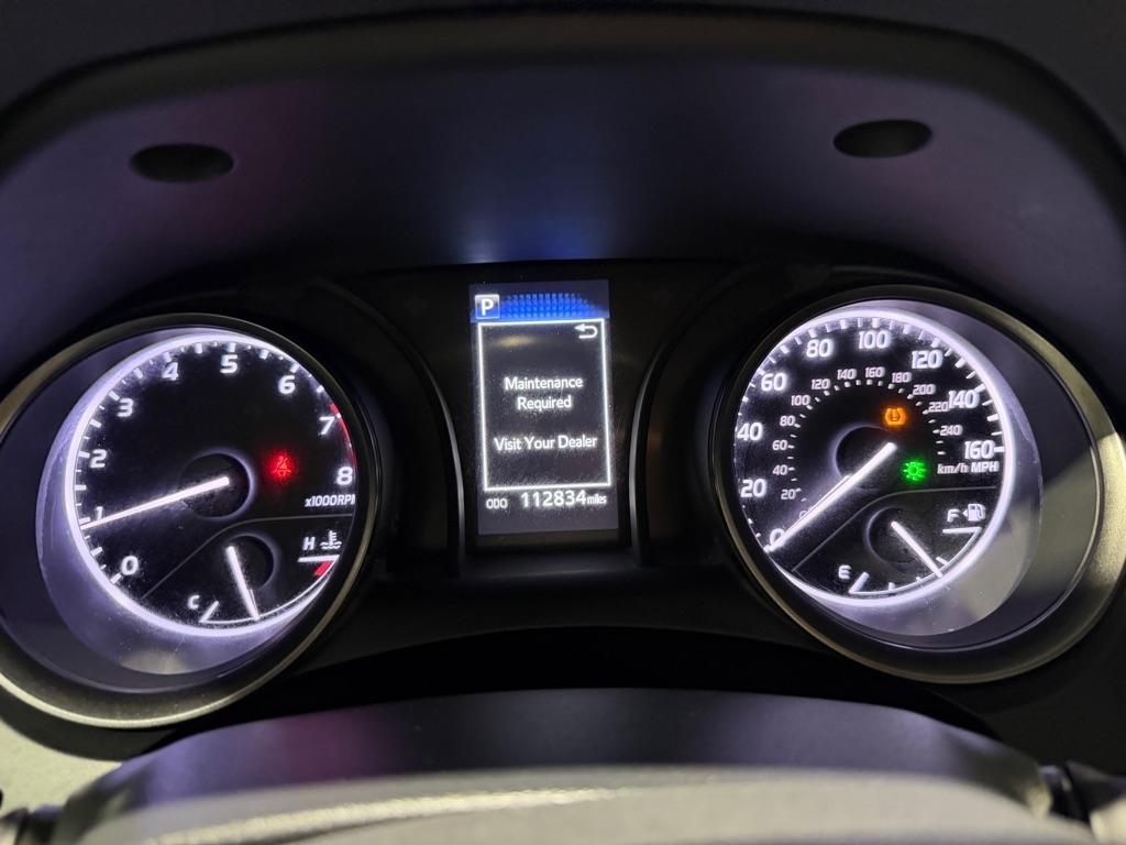 Toyota Camry SE 2024