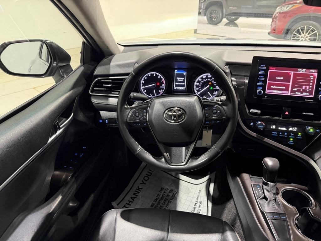 Toyota Camry SE 2024