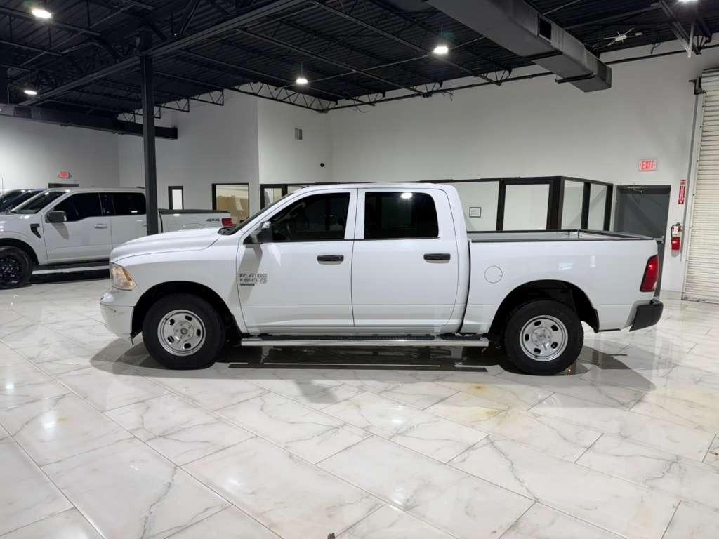 RAM 1500 Classic Tradesman Crew Cab SWB 4WD 2021