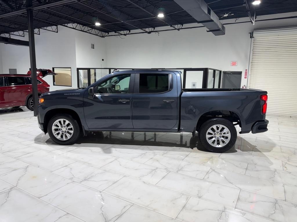 Chevrolet Silverado 1500 Custom Crew Cab Long Box 2WD 2020