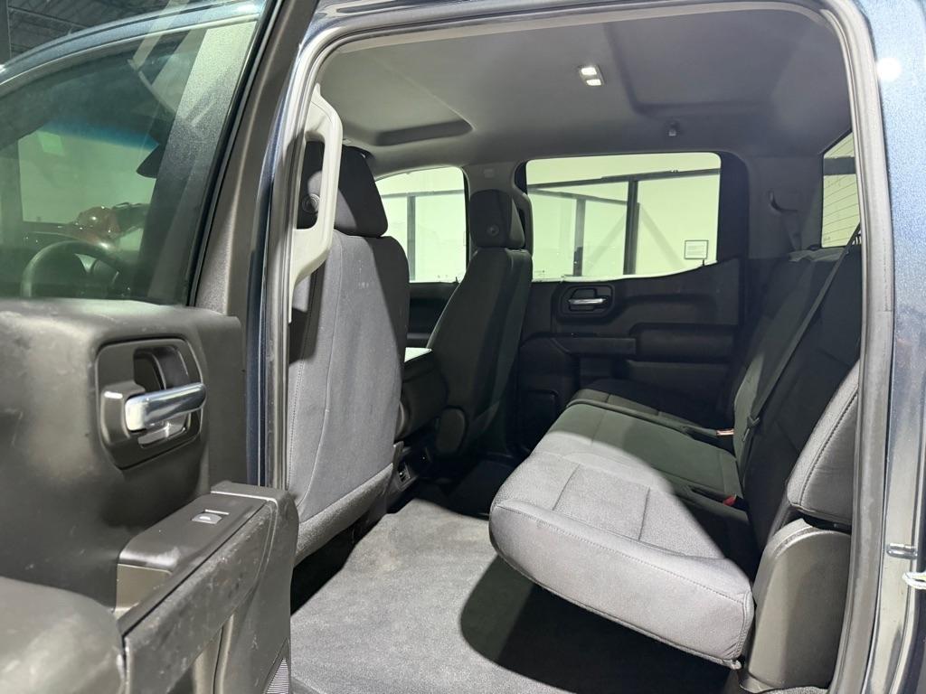 Chevrolet Silverado 1500 Custom Crew Cab Long Box 2WD 2020