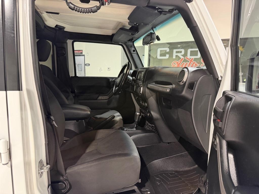 Jeep Wrangler Unlimited Sport 4WD 2015
