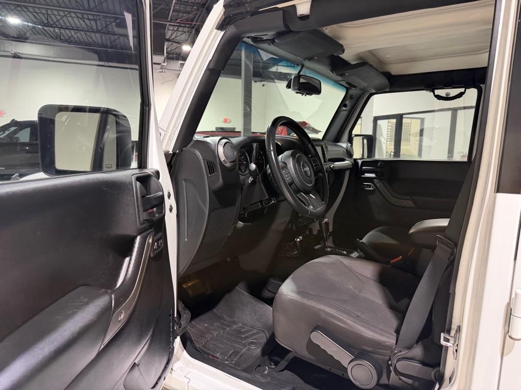 Jeep Wrangler Unlimited Sport 4WD 2015