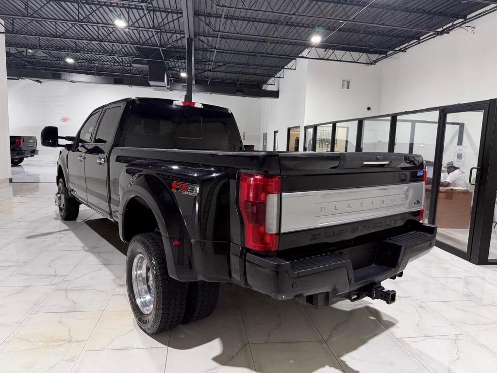 Ford F-350 SD Platinum Crew Cab Long Box 4WD DRW 2019