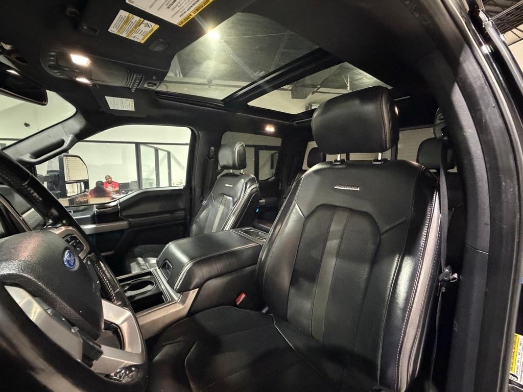 Ford F-350 SD Platinum Crew Cab Long Box 4WD DRW 2019