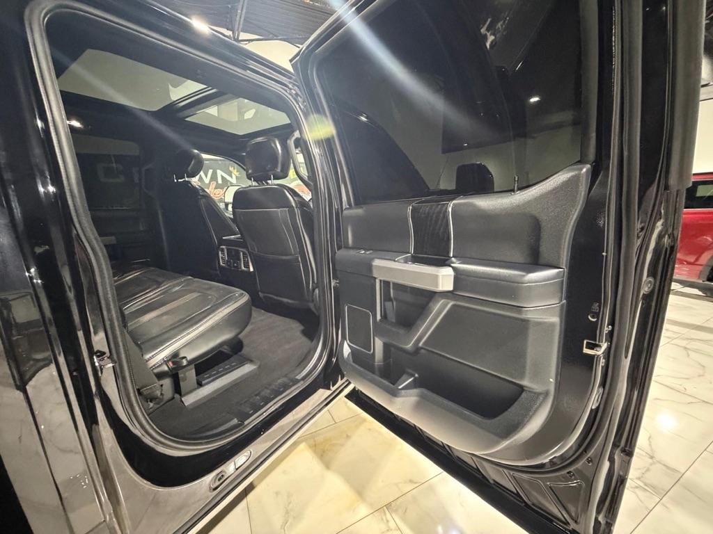 Ford F-350 SD Platinum Crew Cab Long Box 4WD DRW 2019