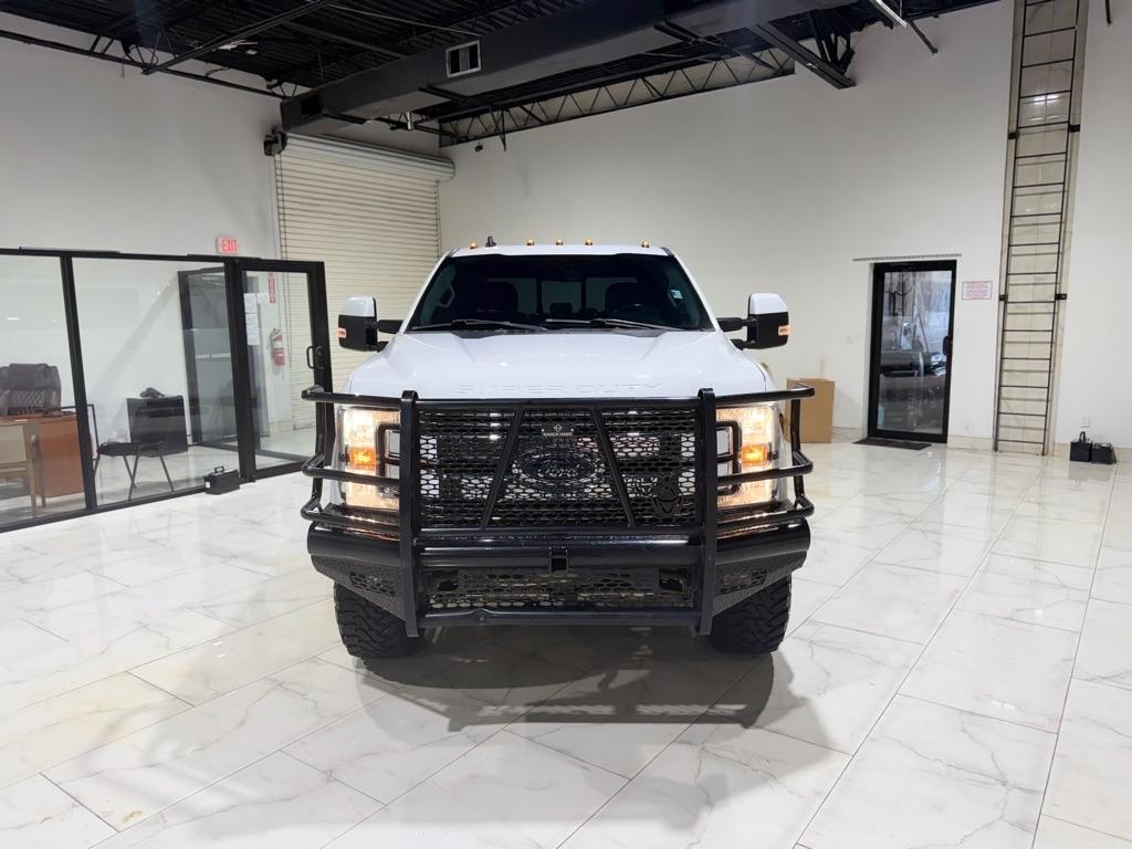 Ford F-250 SD Lariat Crew Cab 4WD 2019