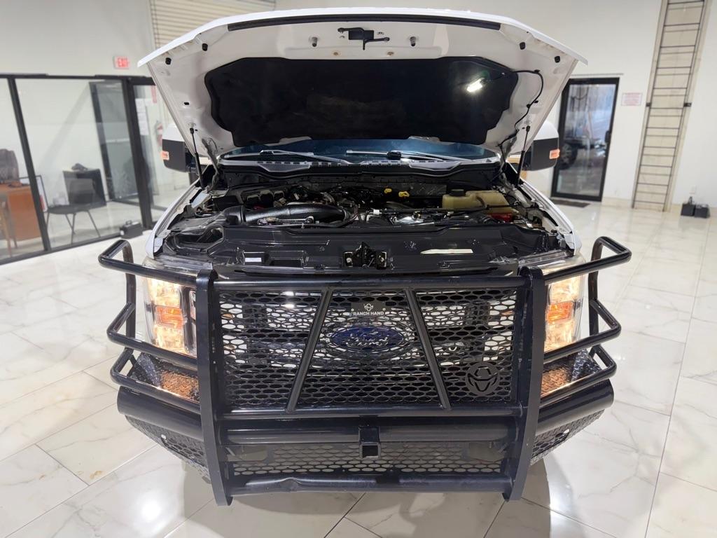 Ford F-250 SD Lariat Crew Cab 4WD 2019