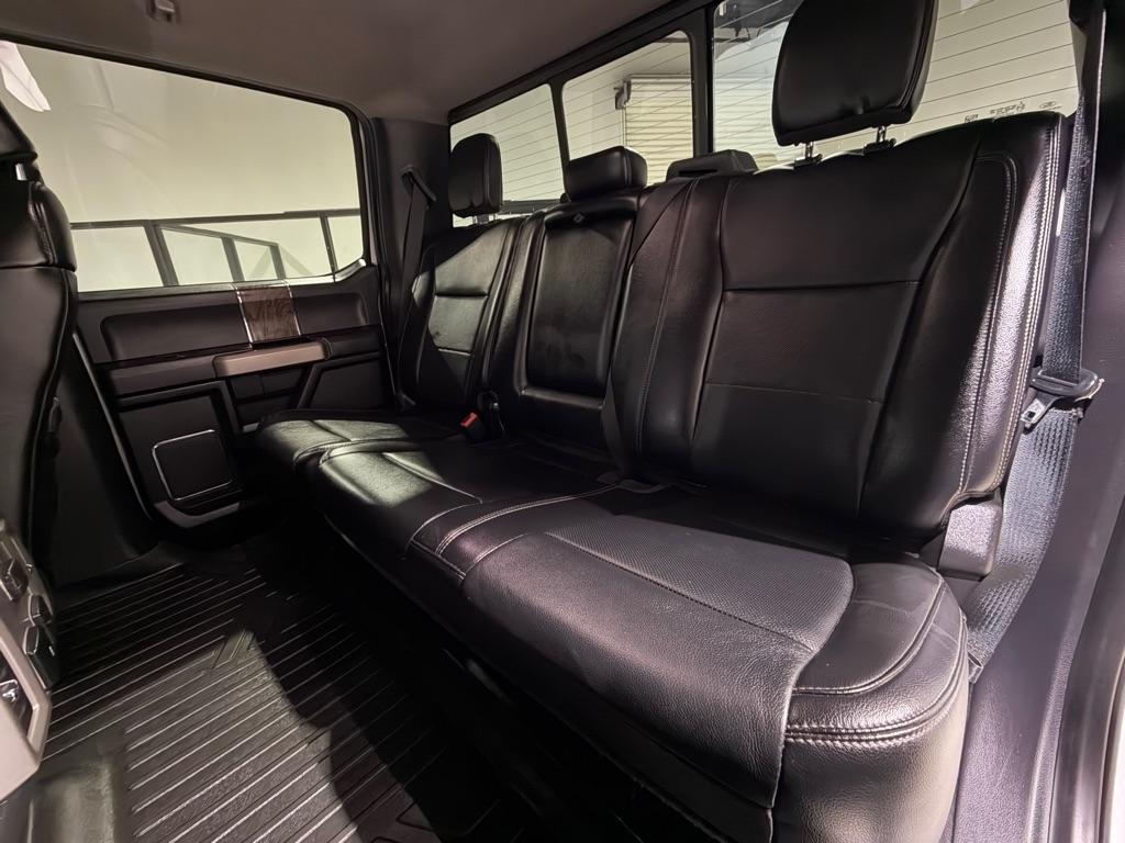 Ford F-250 SD Lariat Crew Cab 4WD 2019