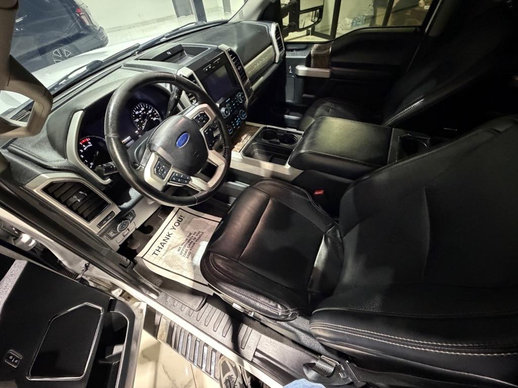Ford F-250 SD Lariat Crew Cab 4WD 2019