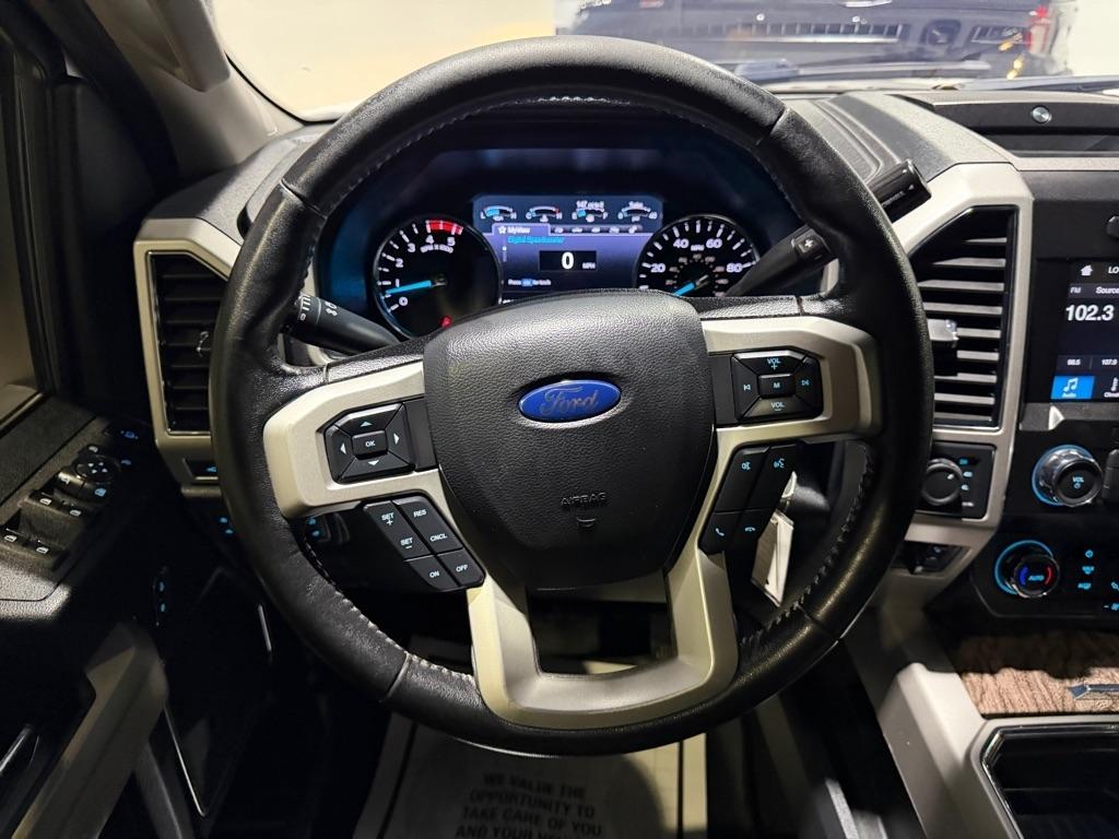Ford F-250 SD Lariat Crew Cab 4WD 2019