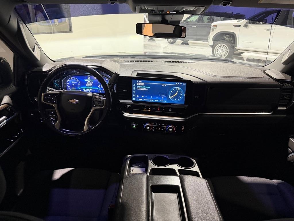 Chevrolet Silverado 1500 LT Crew Cab 2WD 2022
