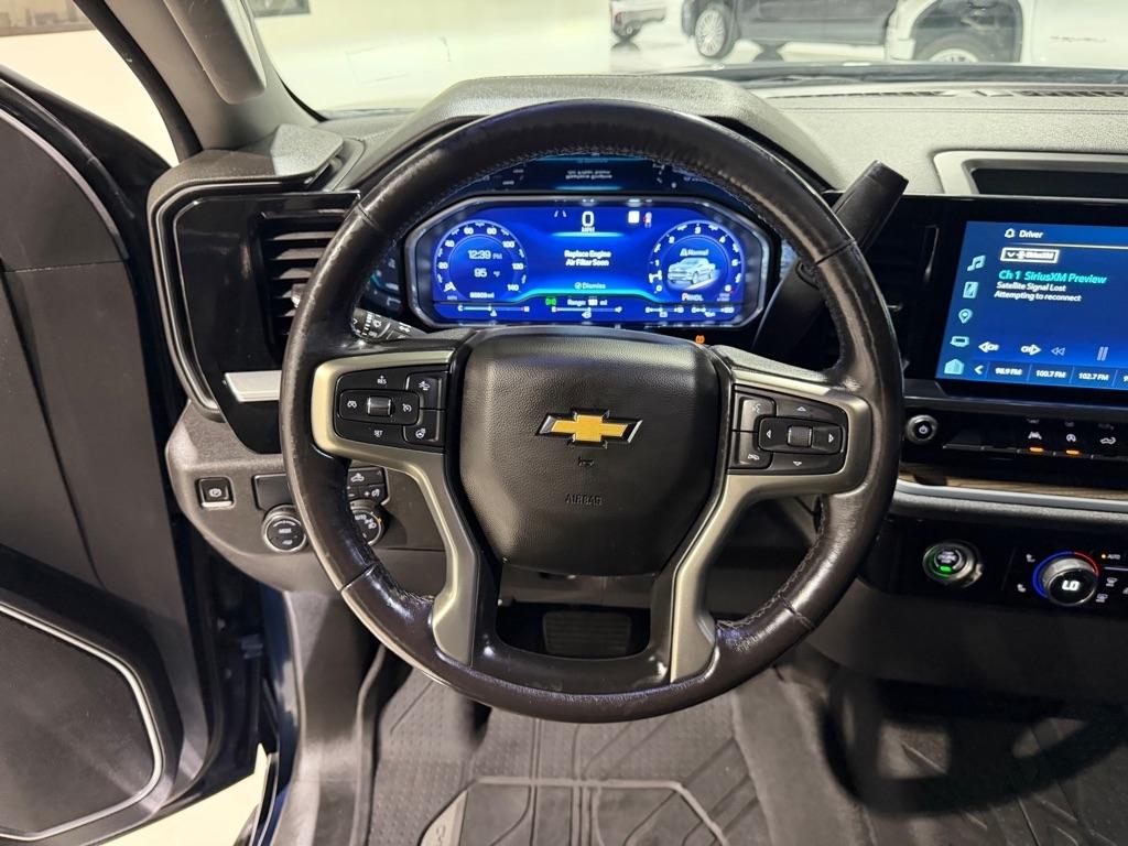 Chevrolet Silverado 1500 LT Crew Cab 2WD 2022