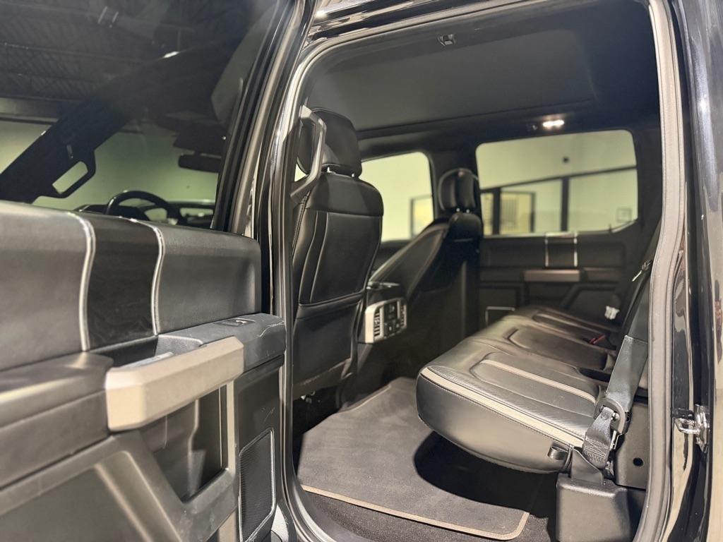 Ford F-150 Platinum SuperCrew 5.5-ft. Bed 4WD 2019