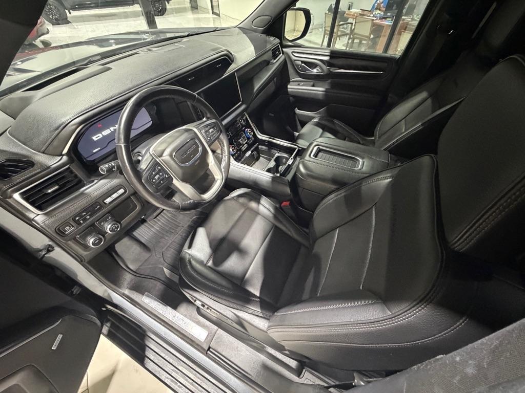 GMC Yukon XL Denali 2WD 2022