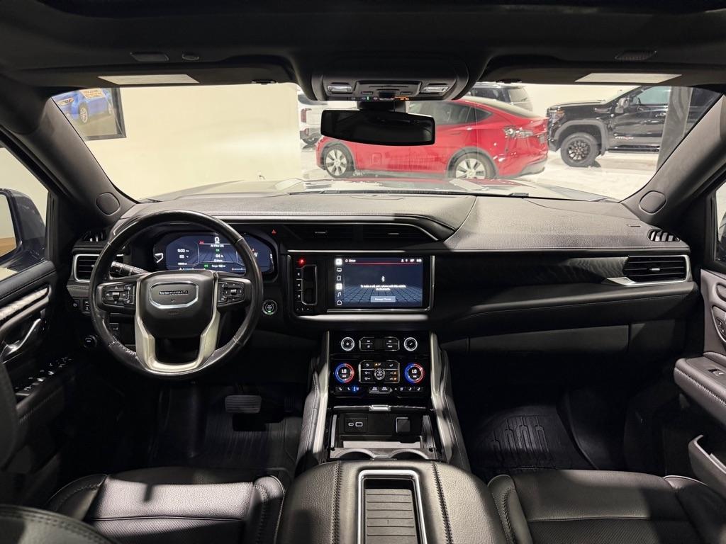 GMC Yukon XL Denali 2WD 2022