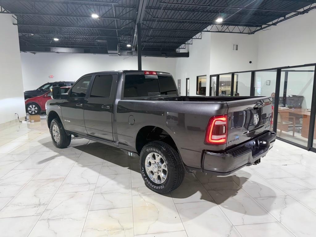 RAM 2500 Laramie Crew Cab SWB 4WD 2024