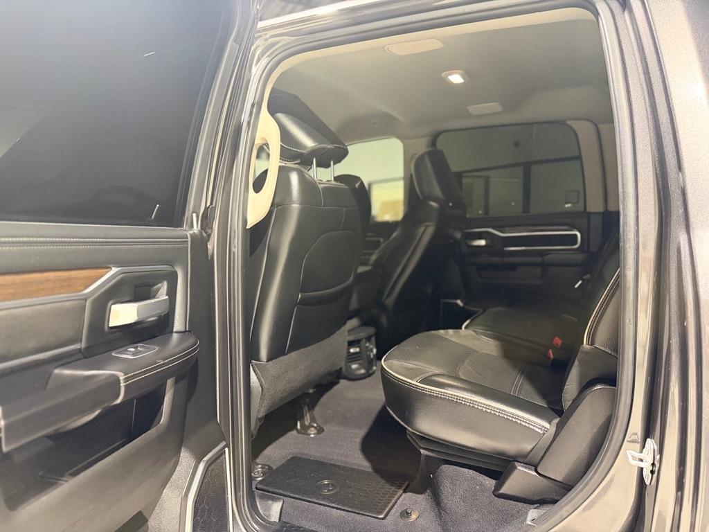 RAM 2500 Laramie Crew Cab SWB 4WD 2024