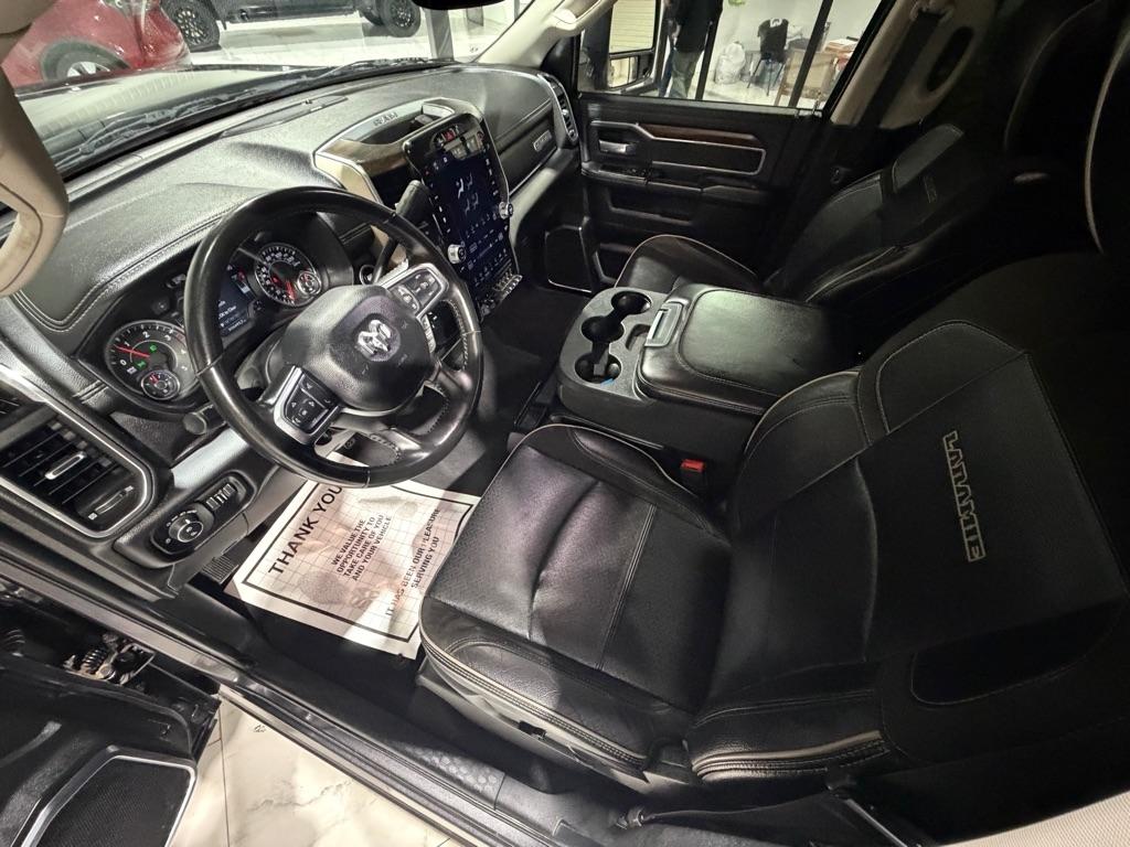 RAM 2500 Laramie Crew Cab SWB 4WD 2024