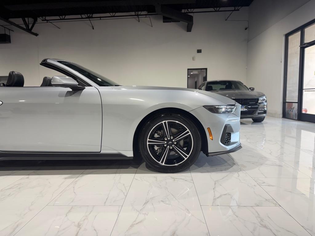 Ford Mustang EcoBoost Premium Convertible 2025