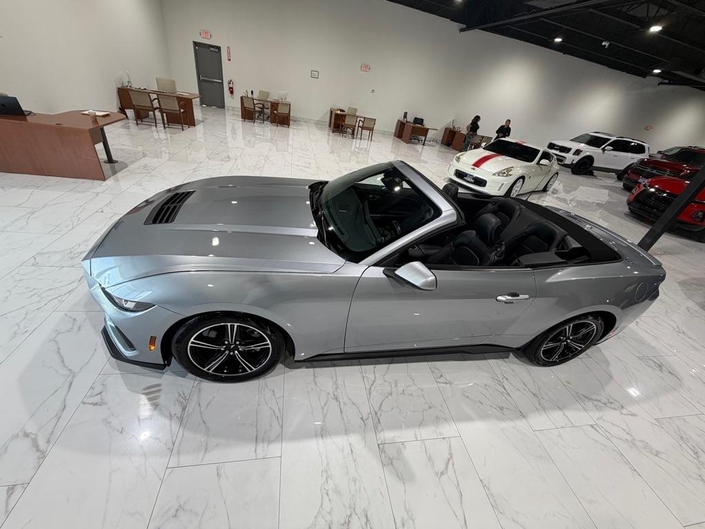 Ford Mustang EcoBoost Premium Convertible 2025