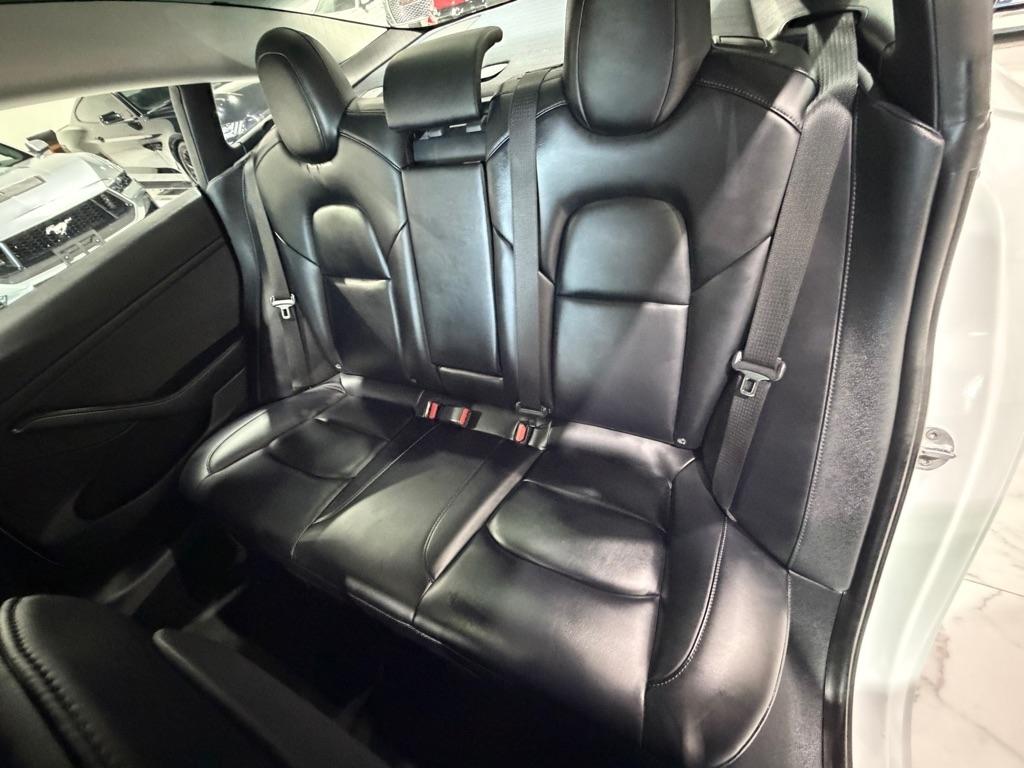 Tesla Model 3 Standard Range Plus 2021
