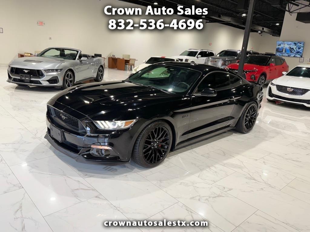 Ford Mustang GT Premium Coupe 2016