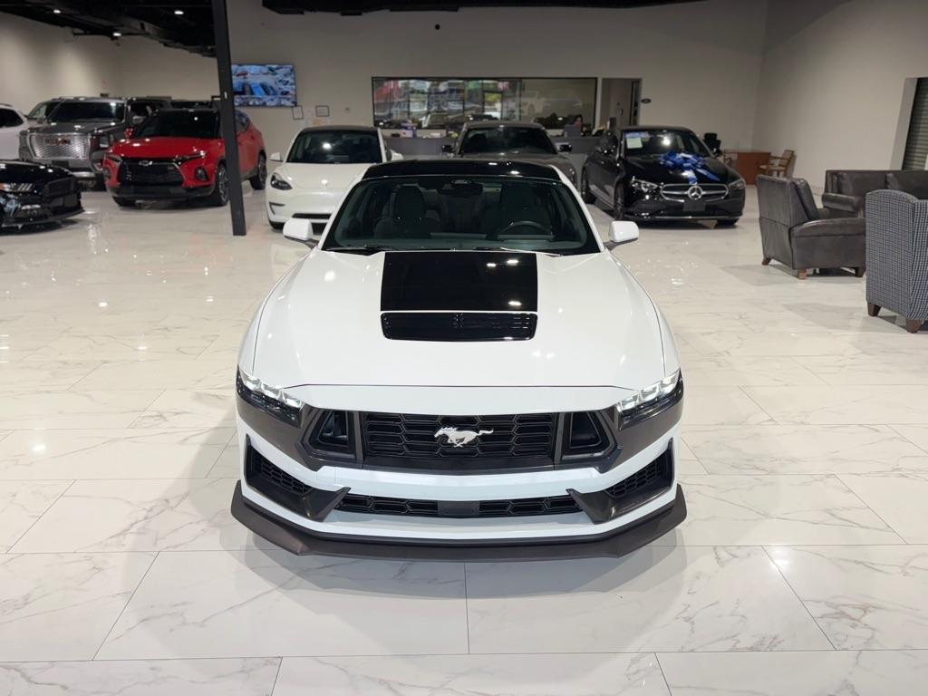 Ford Mustang EcoBoost Coupe 2024