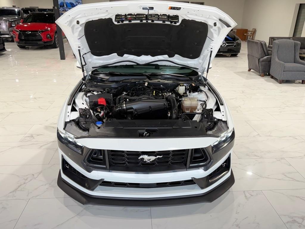 Ford Mustang EcoBoost Coupe 2024