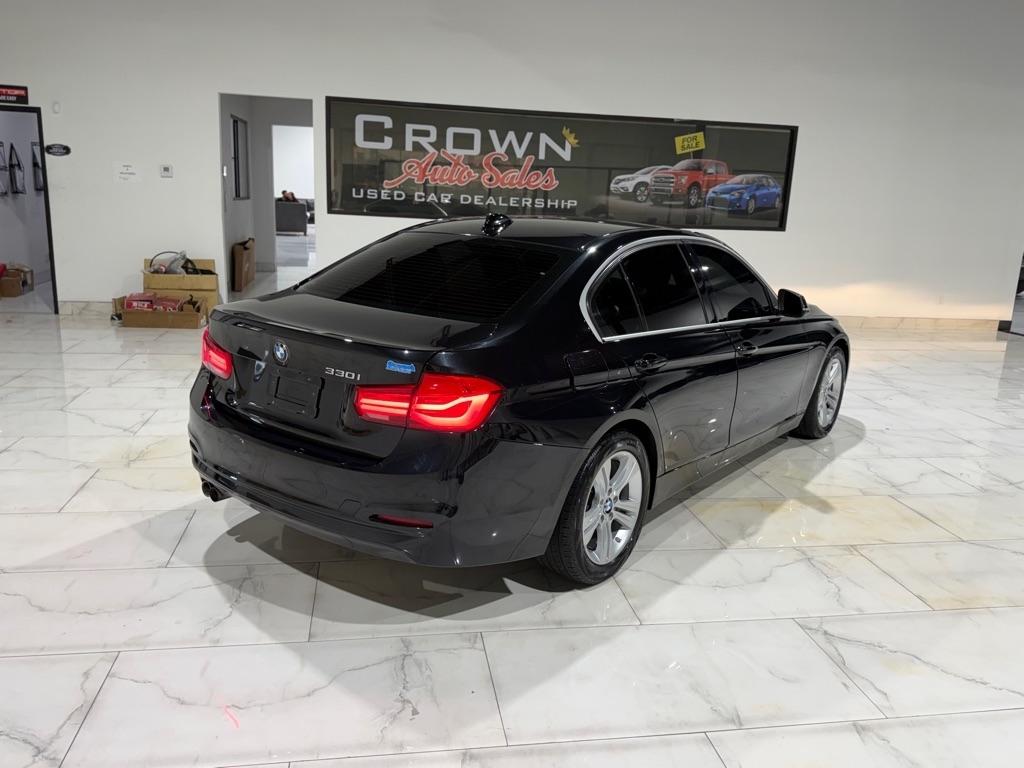 BMW 3-Series 330i SULEV Sedan 2017