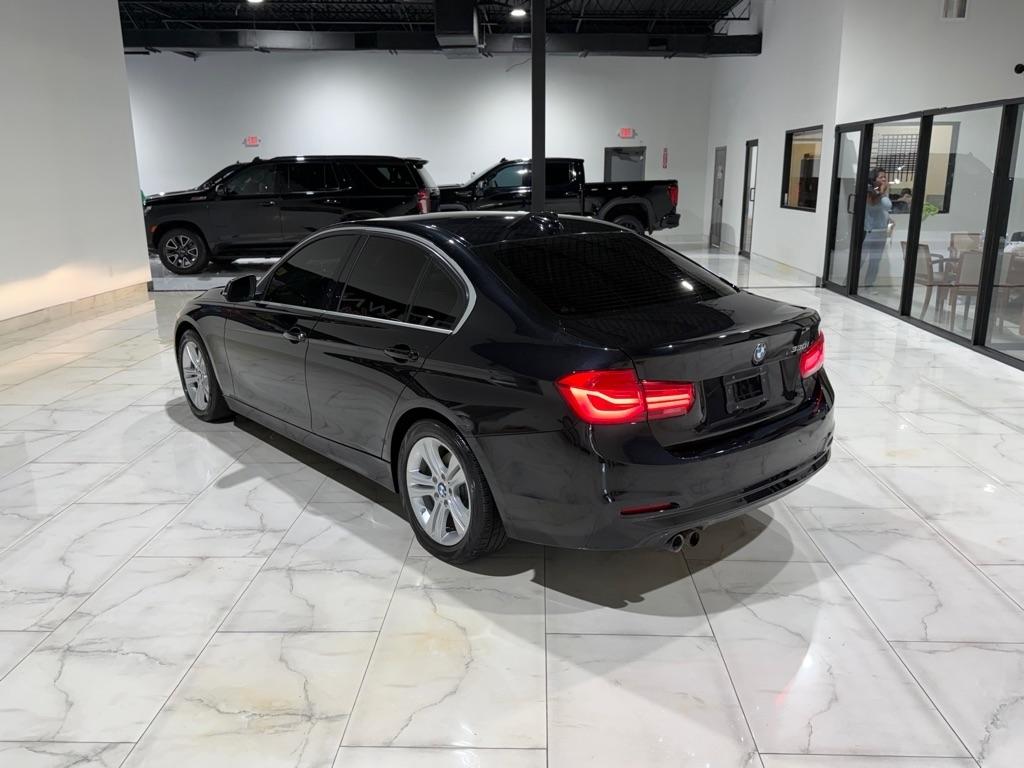 BMW 3-Series 330i SULEV Sedan 2017