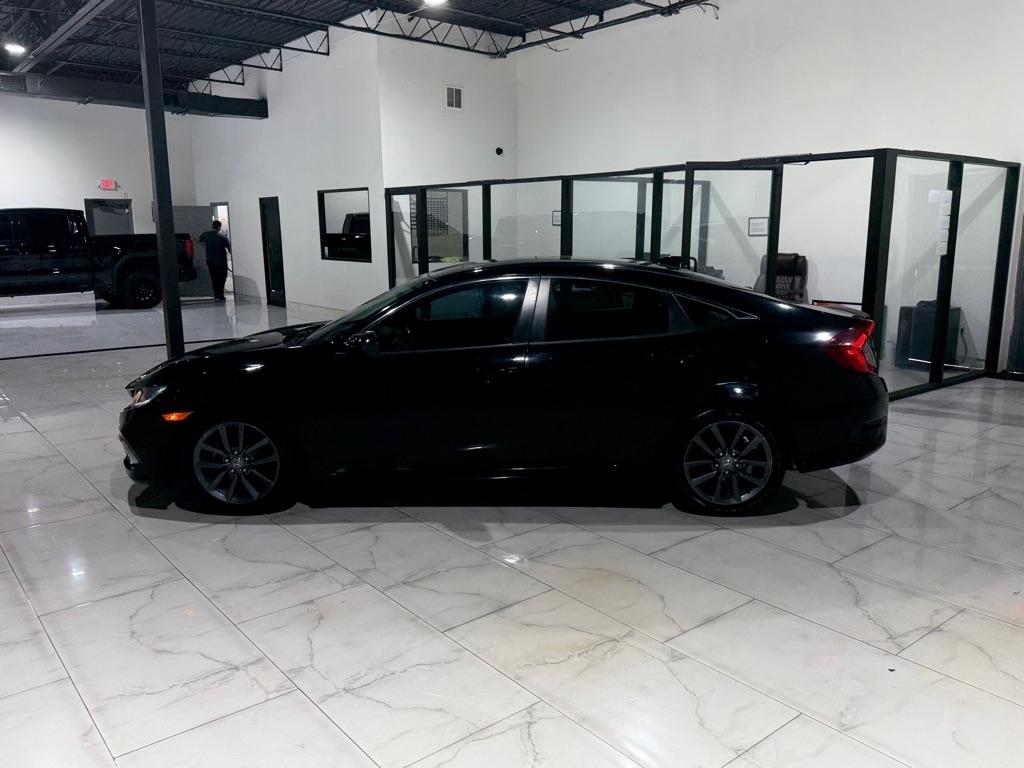 Honda Civic EX-T Sedan CVT 2019